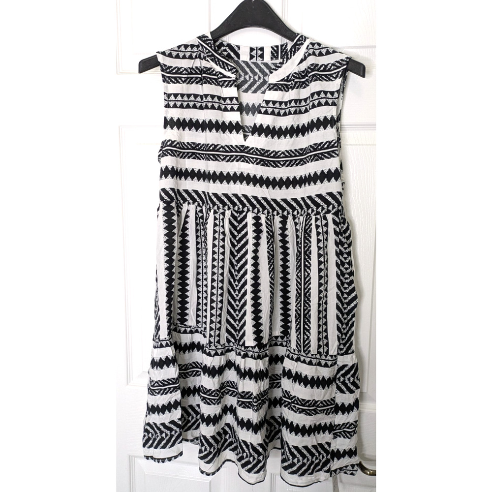 Cupshe Womens Dress Black White Small Sleeveless Beach Cover Up
